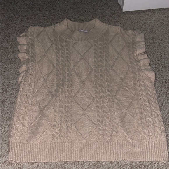 Pink Lily Cream Sweater - Picture 2 of 5